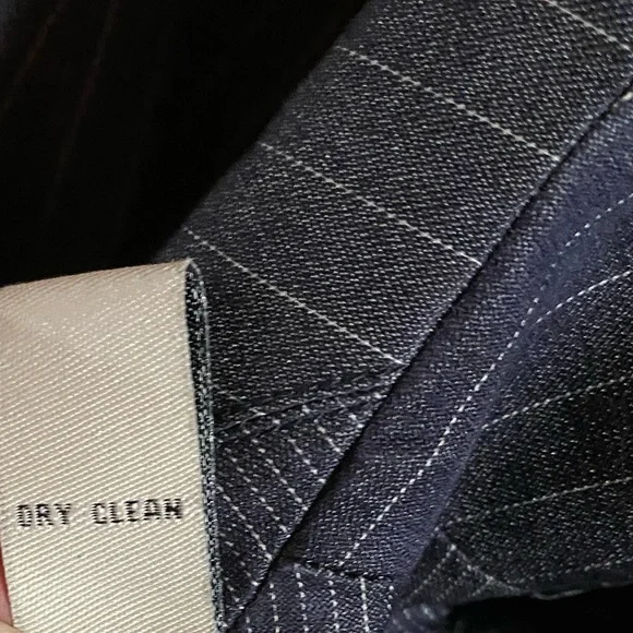 Valerie Stevens‎ Pinstriped 2-Piece Skirt Suit - Picture 16 of 16